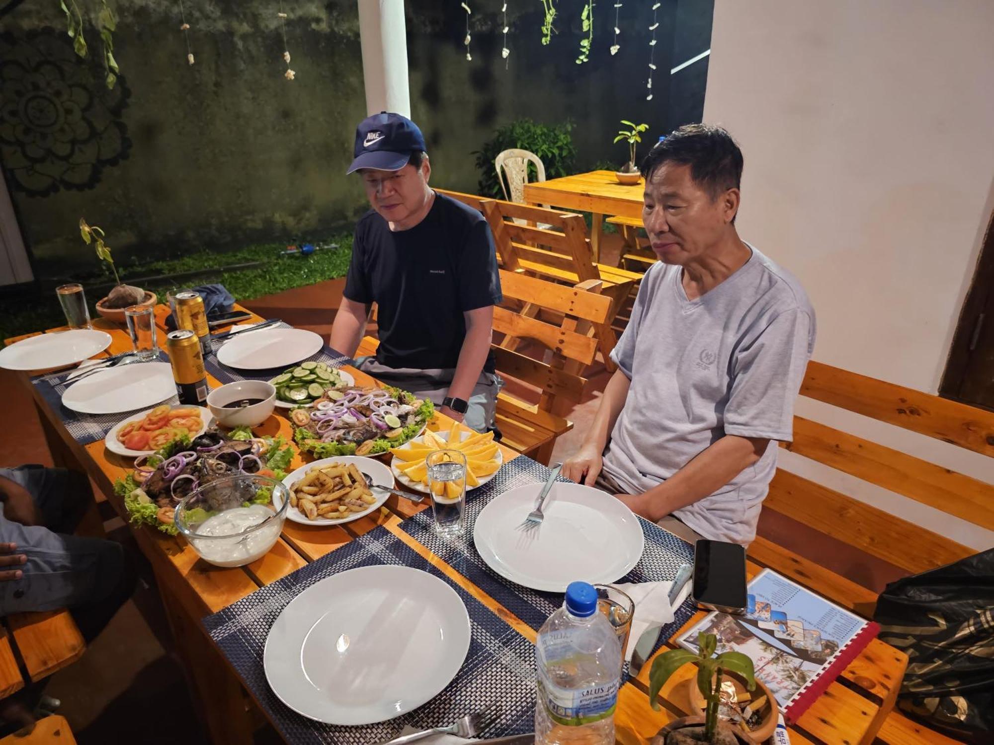 Hanguk Villa Mirissa Exteriör bild
